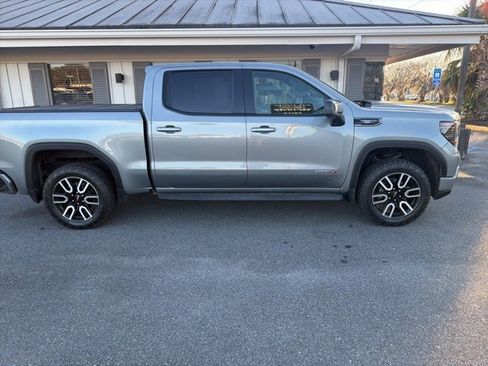 Used 2023 GMC Sierra 1500 AT4 w/ AT4 Premium Package image 3