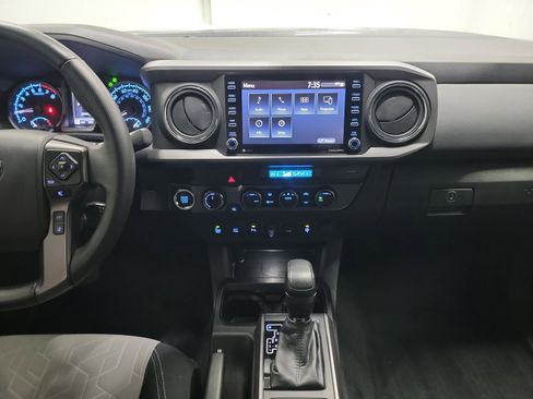 Used 2023 Toyota Tacoma TRD Off-Road image 20