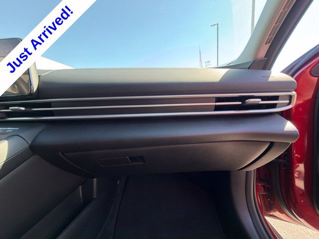 Used 2025 Hyundai Elantra SEL FWD image 20