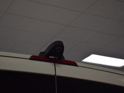 Used 2017 Mercedes-Benz Sprinter 2500 image 20