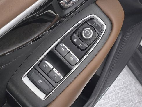 Used 2020 Subaru Outback Touring XT image 25