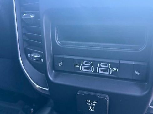 Used 2021 RAM 2500 Laramie AWD/4WD image 11
