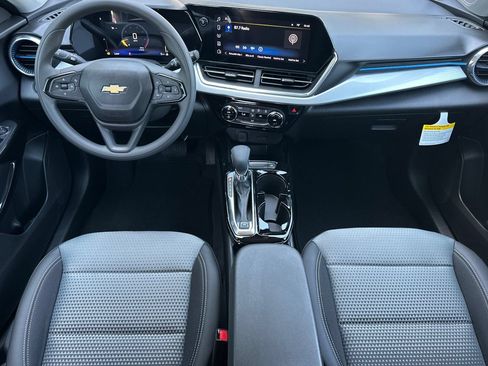 New 2026 Chevrolet Trax LT FWD image 13