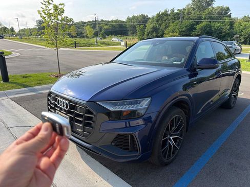Used 2019 Audi Q8 Prestige w/ Year 1 Package AWD/4WD image 1