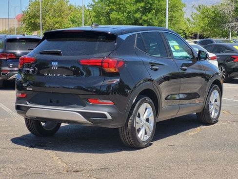 Used 2025 Buick Encore GX Preferred FWD image 3