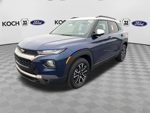 Used 2023 Chevrolet TrailBlazer ACTIV w/ Convenience Package image 3