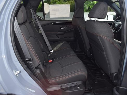 New 2026 Honda Pilot Sport image 11