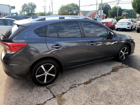 Used 2023 Subaru Impreza 2.0i Premium image 18