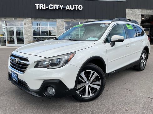 Used 2018 Subaru Outback 2.5i Limited w/ Popular Package #2 image 1