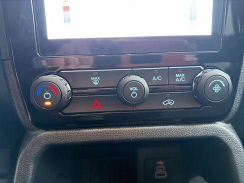 Used 2024 Ford Ranger XLT w/ FX4 Off-Road Package image 31