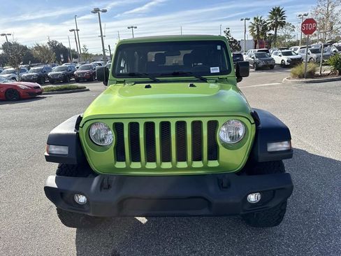 Used 2018 Jeep Wrangler Sport image 9