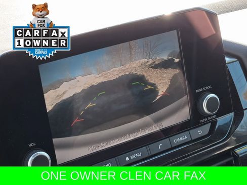 Used 2024 Nissan Pathfinder SV image 18