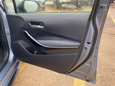 Used 2021 Toyota Corolla XSE w/ Advanced Lighting Package image 10