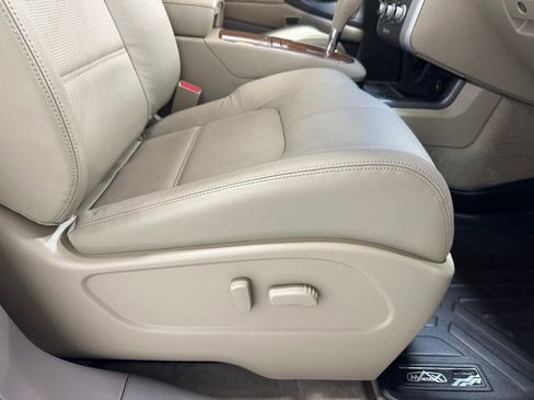 Used 2014 Nissan Murano LE w/ Platinum Edition Package image 51