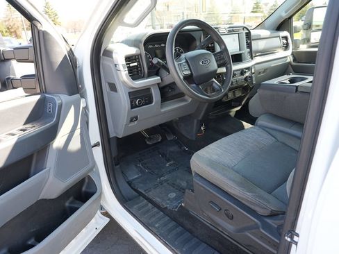 Used 2023 Ford F250 XLT AWD/4WD image 13