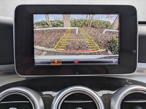 Certified 2018 Mercedes-Benz GLC 300 image 12