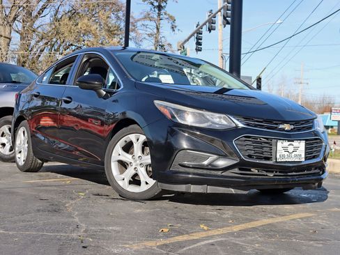 Used 2016 Chevrolet Cruze Premier image 8