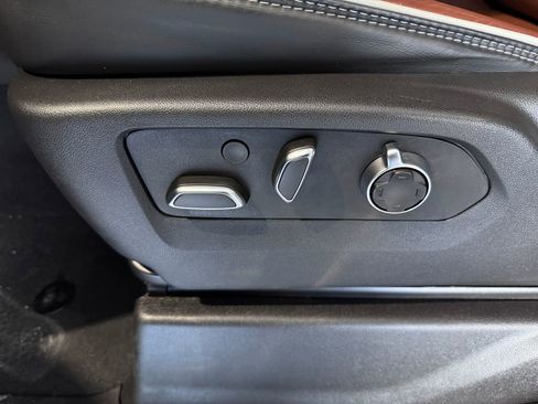 Certified 2024 GMC Sierra 3500 Denali Ultimate image 24