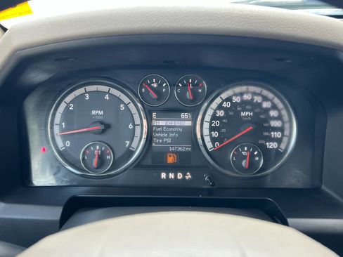 Used 2010 Dodge Ram 1500 Truck SLT RWD image 22