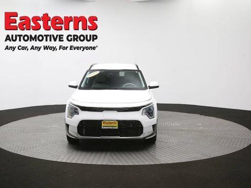 Used 2023 Kia Niro Wind w/ Wind Preserve Package FWD image 52