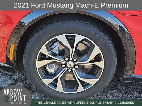 Used 2021 Ford Mustang Mach-E Premium image 16