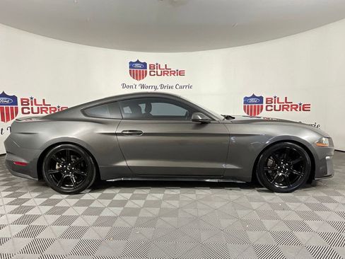 Used 2018 Ford Mustang Coupe w/ Black Accent Pkg RWD image 2