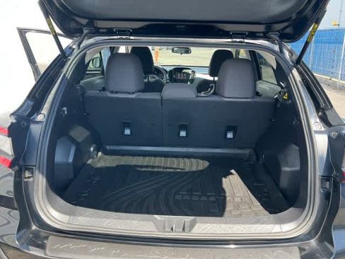 Used 2024 Subaru Crosstrek 2.0i AWD/4WD image 11