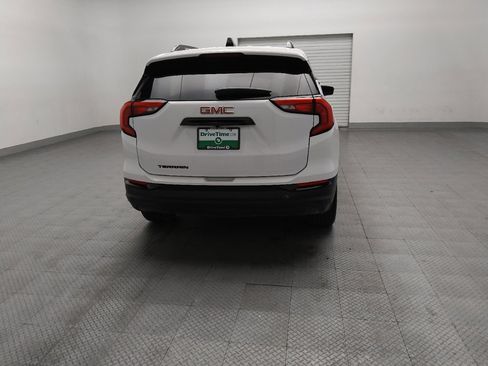 Used 2021 GMC Terrain SLE w/ Elevation Edition FWD image 7