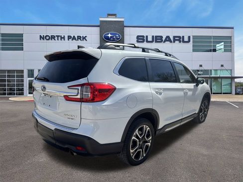 Certified 2023 Subaru Ascent Limited image 3