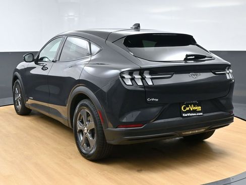 Used 2022 Ford Mustang Mach-E Select image 7