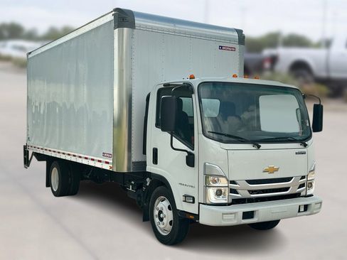 New 2024 Chevrolet Low Cab Forward image 2