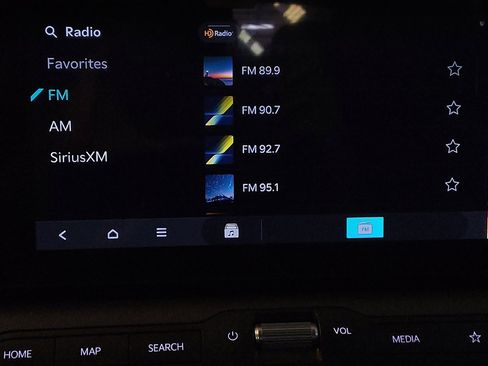 Used 2025 Kia K4 FWD image 25