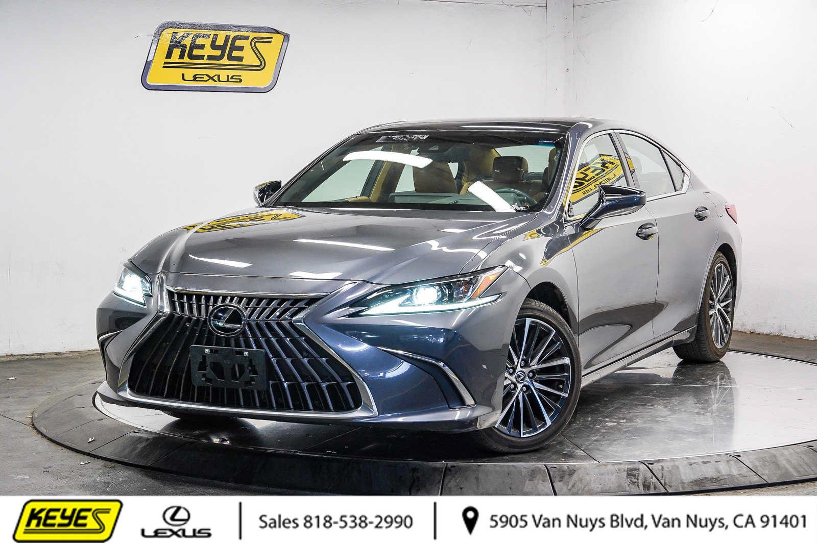 Used 2024 Lexus ES 350 w/ Premium Package FWD image 1