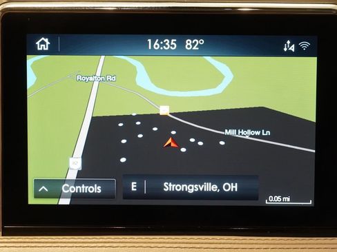 Used 2021 Lincoln Corsair AWD w/ Premium Package image 21