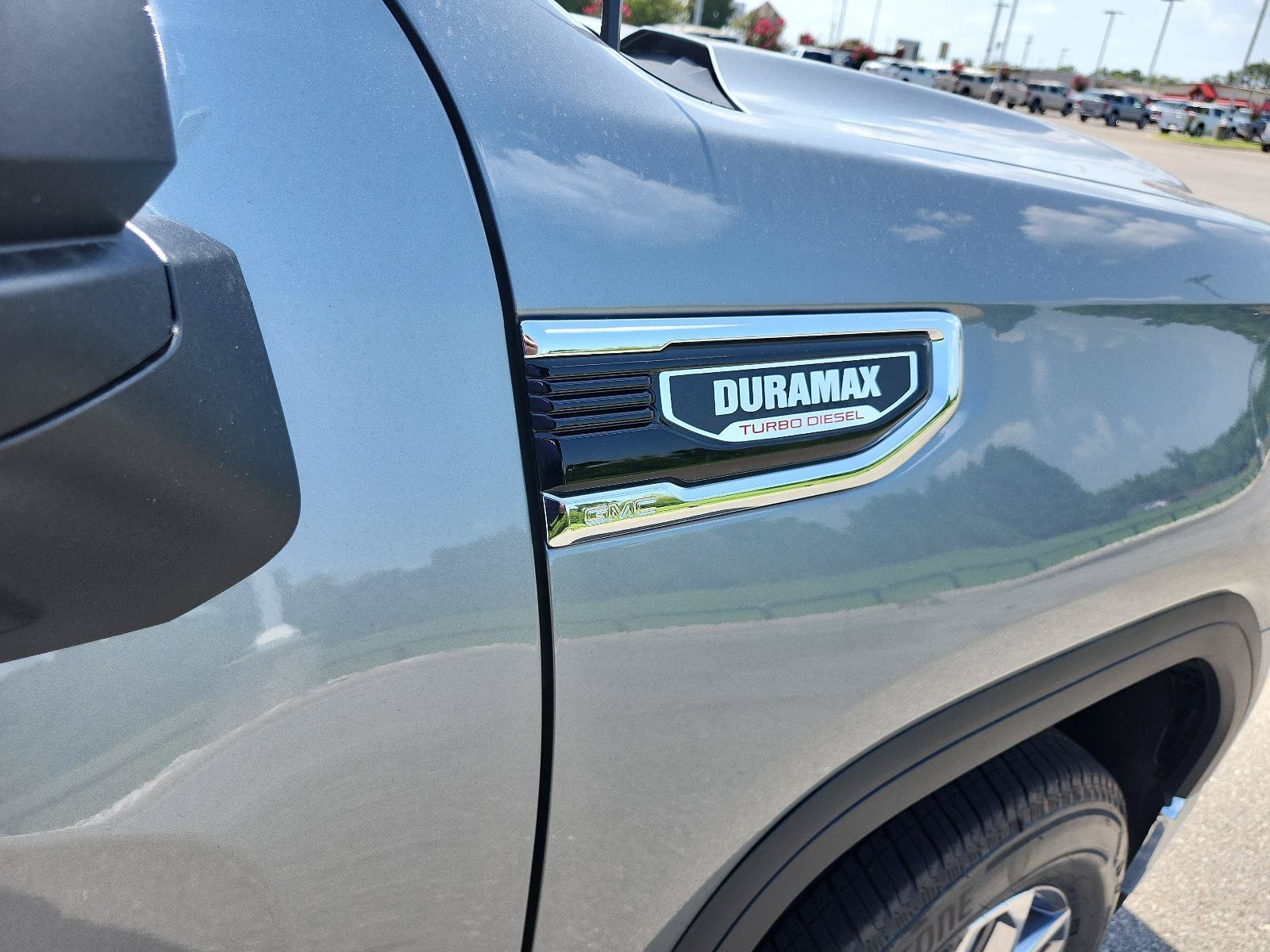 New 2026 GMC Sierra 1500 SLE AWD/4WD image 7