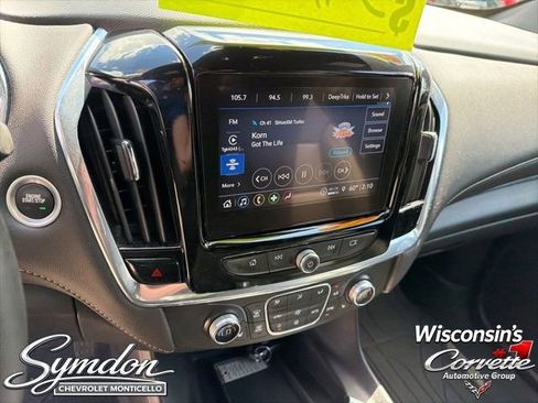 Used 2023 Chevrolet Traverse LT AWD/4WD image 13