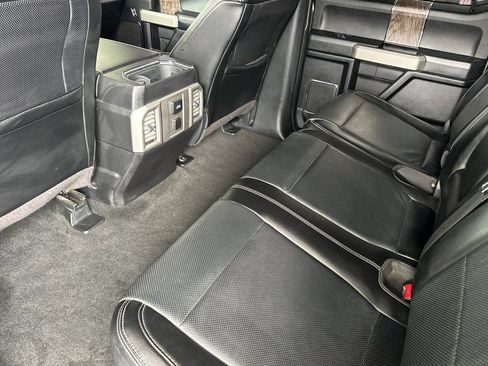 Used 2017 Ford F250 Lariat w/ Lariat Ultimate Package AWD/4WD image 11