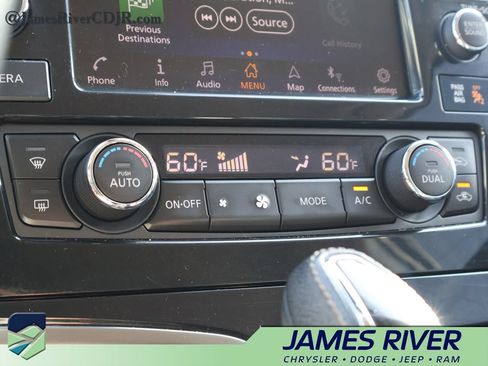 Used 2020 Nissan Maxima 3.5 SV w/ Floor Mat Group FWD image 35