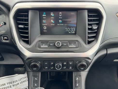 Used 2017 GMC Acadia SLE AWD/4WD image 23