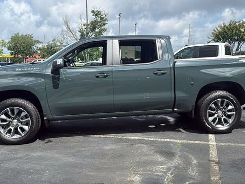 Used 2026 Chevrolet Silverado 1500 LT AWD/4WD image 4