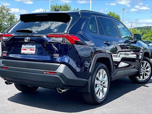 Used 2025 Toyota RAV4 XLE Premium w/ Weather Package AWD/4WD image 12