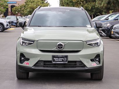 Used 2023 Volvo XC40 Recharge Plus