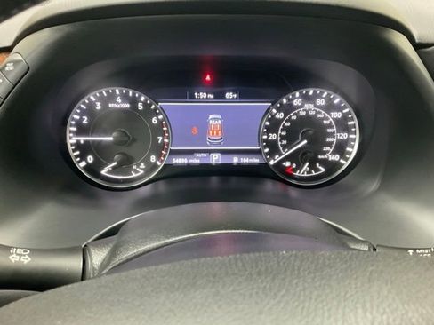 Used 2023 Nissan Armada SL w/ Captain's Chairs Package AWD/4WD image 9