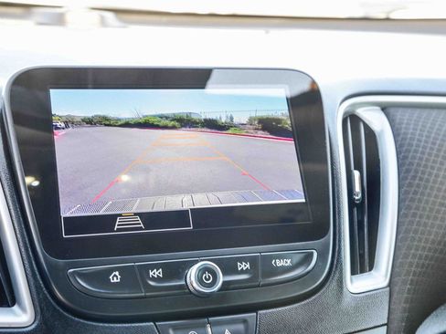 Used 2024 Chevrolet Malibu LT image 29