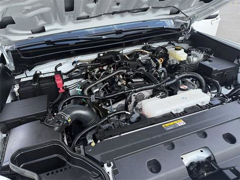 Certified 2025 Toyota Tacoma TRD Sport w/ TRD Sport Upgrade Package image 26