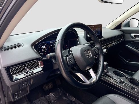 Used 2024 Honda Civic Touring image 9