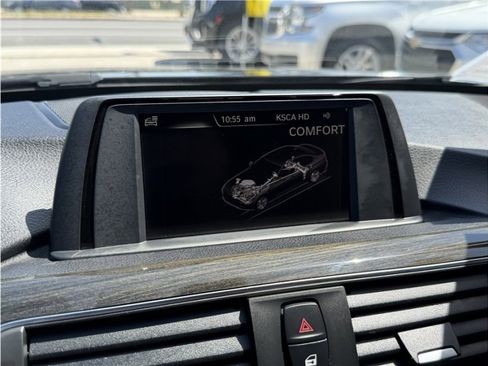 Used 2017 BMW 330i Sedan RWD image 46