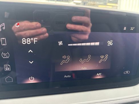 New 2026 Buick Envista Sport Touring w/ Convenience I Package image 26