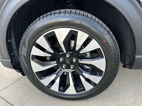 New 2026 Ford Explorer Platinum w/ LUX Leather Package image 26