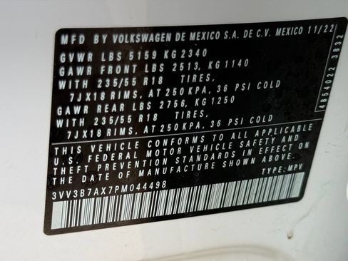 Used 2023 Volkswagen Tiguan SE FWD image 29